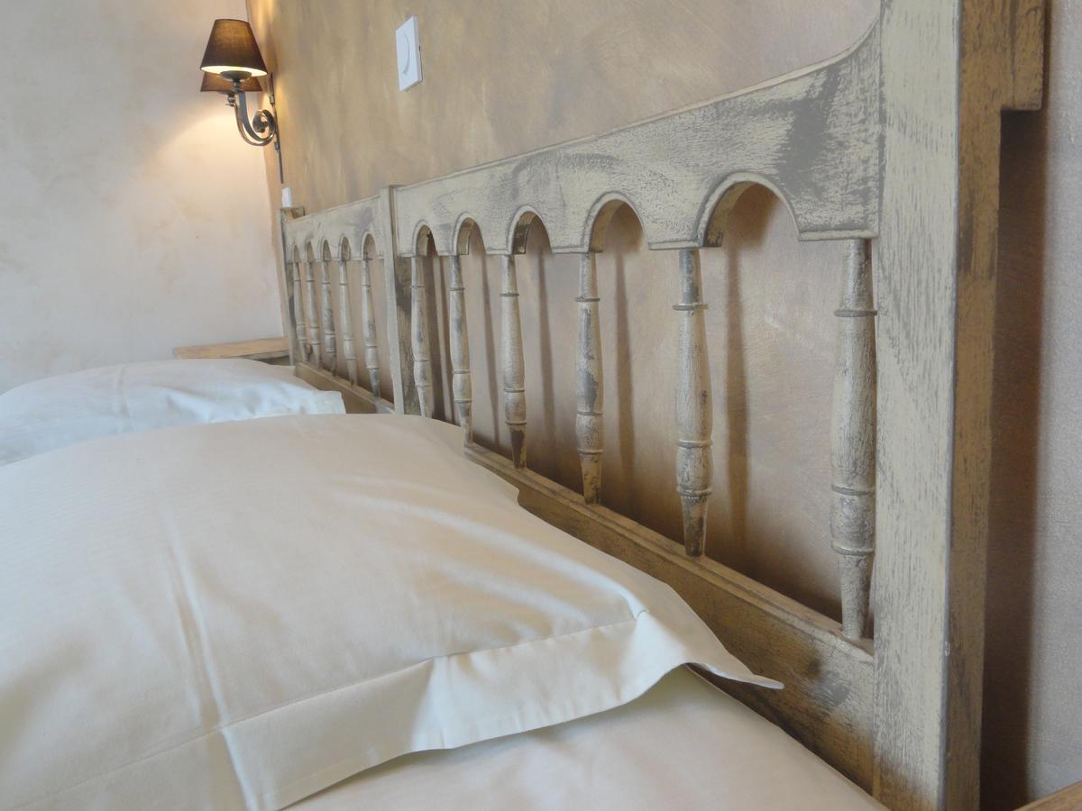 Logis Hotel Restaurant Planes ซายญากูส ภายนอก รูปภาพ